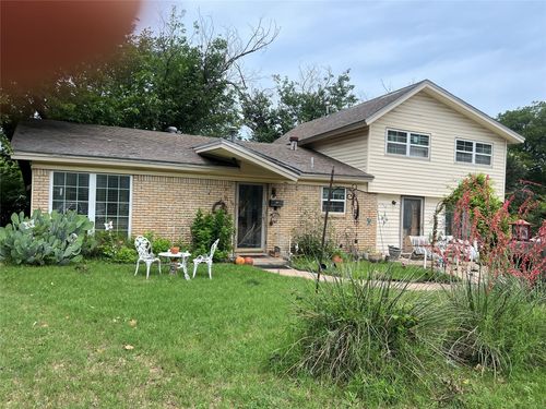 5001 Caroldean Ct, Haltom City, TX, 76117-1201 | Card Image