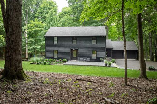 446 Llanberis Dr, Granville, OH, 43023-9716 | Card Image