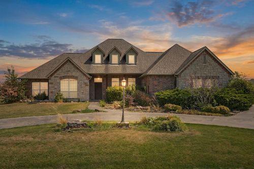 6833 S 302nd East Ave, Broken Arrow, OK, 74014-5467 | Card Image