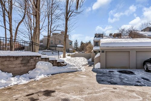 12-12 Mill Pond, North Andover, MA, 01845-2903 | Card Image