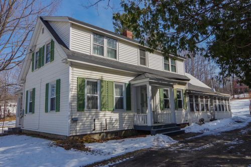 61 Pleasant Street, Dexter, ME, 04930 | Card Image