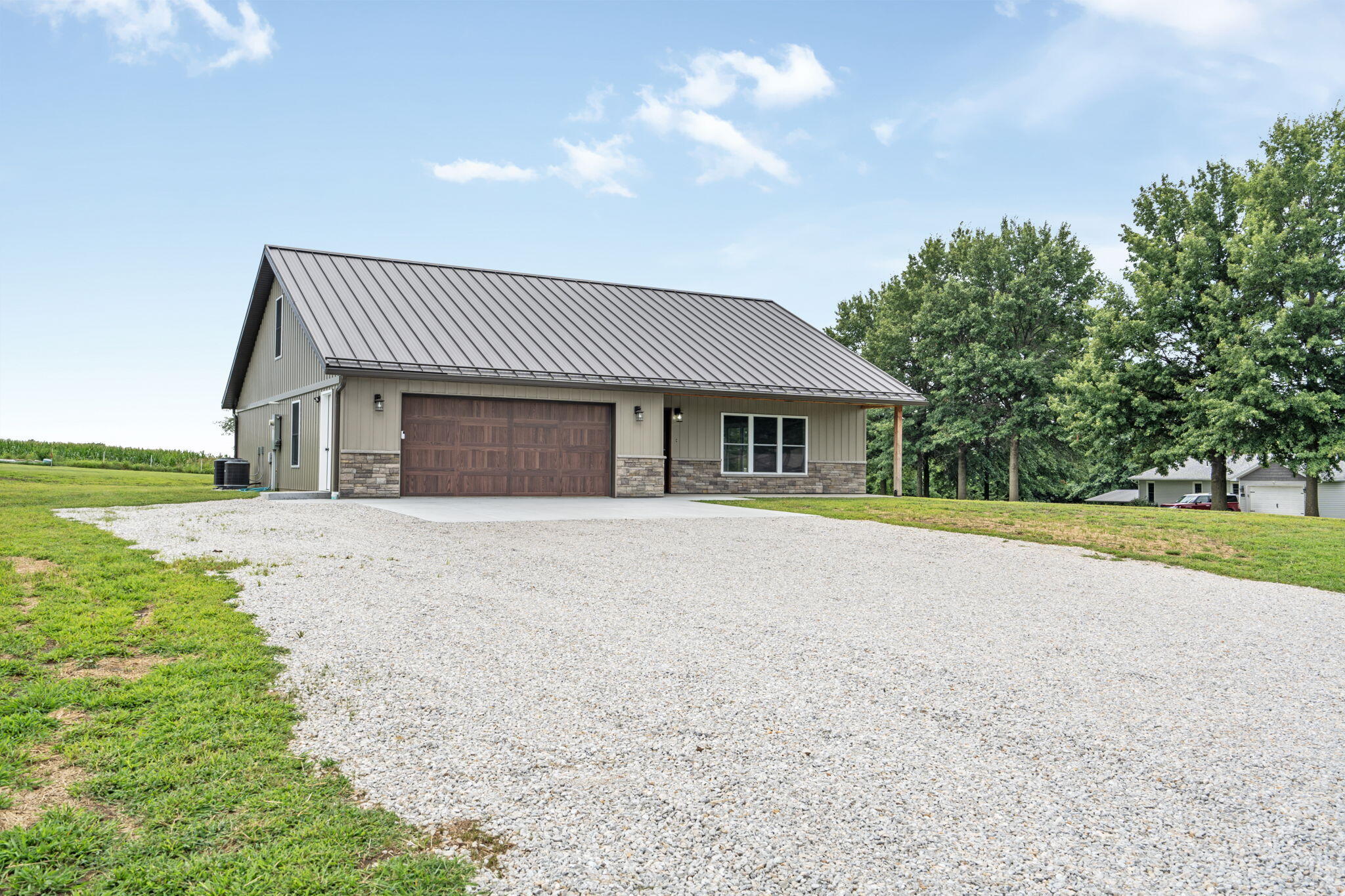 Residential in BOONVILLE 2