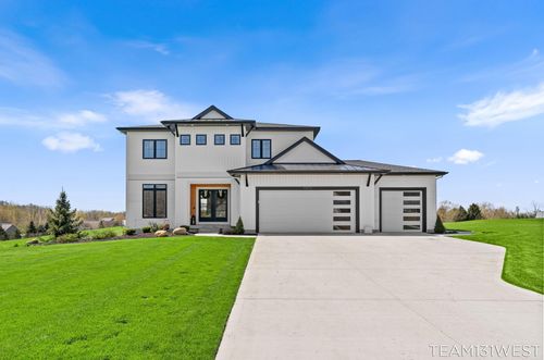 13273 Jessann Dr, Coopersville, MI, 49404-9429 | Card Image