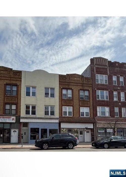 872 Broadway, Bayonne, NJ, 07002-3054 | Card Image