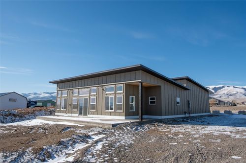 19 Berry Lane, Townsend, MT, 59644 | Card Image