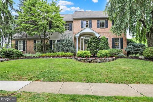 225 Logan Ave, WYOMISSING, PA, 19610-2655 | Card Image
