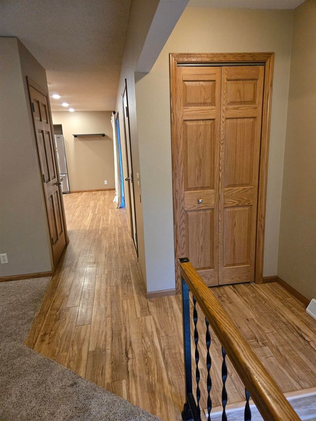 1005 Red Maple Ave, House other with 3 bedrooms, 2 bathrooms and null parking in Cresco IA | Image 9