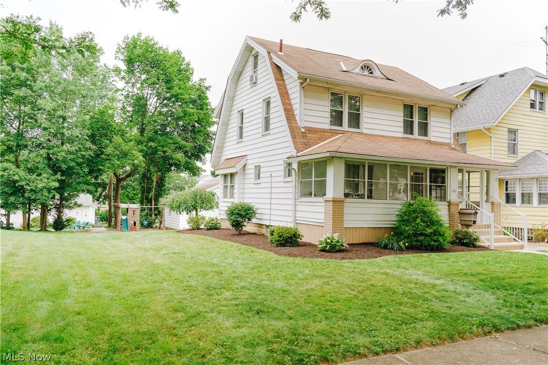 1572 Greenlawn Avenue, Sold in Akron Zoocasa