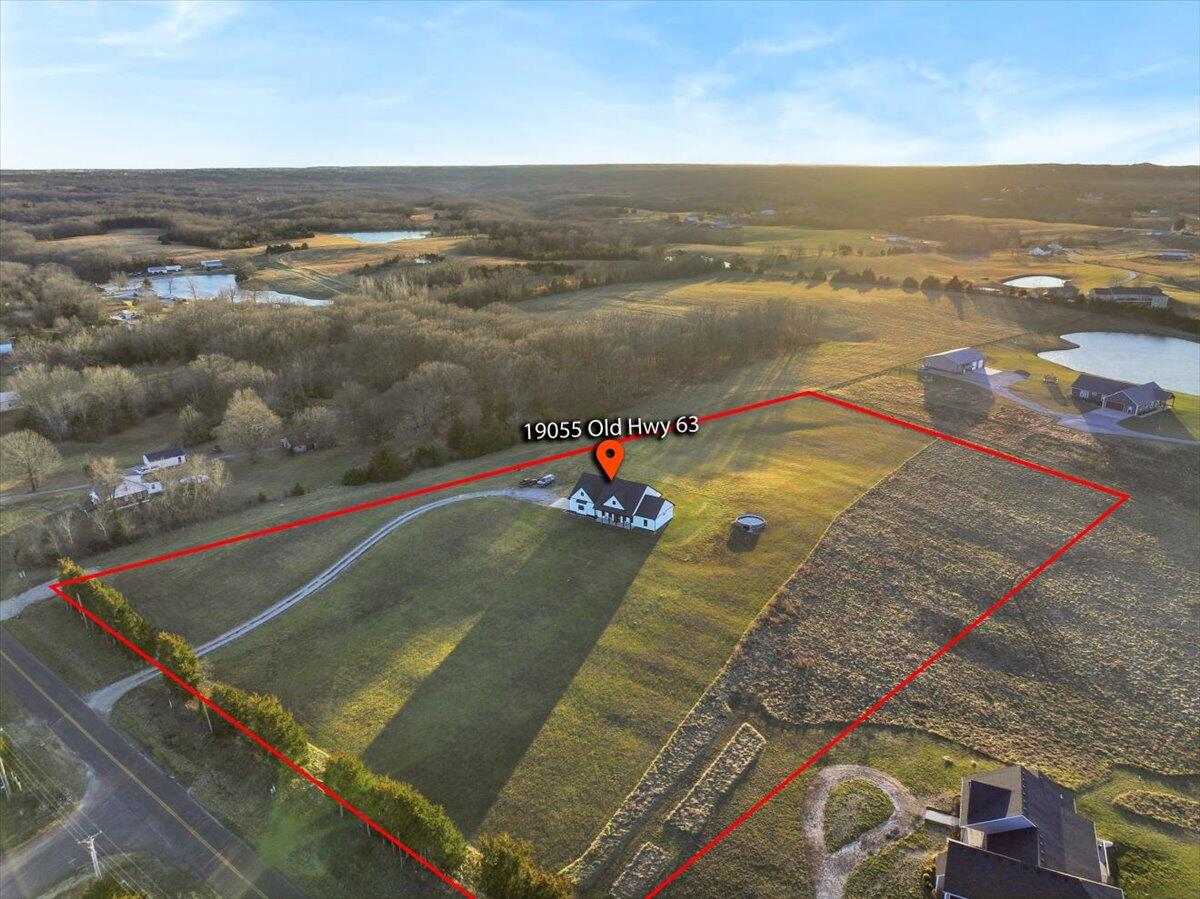 Residential in HARTSBURG 3
