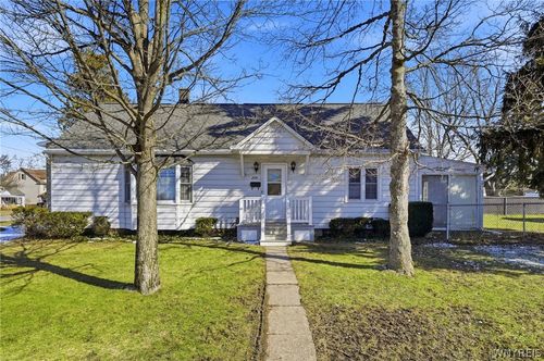209 Harvard Ave, Depew, NY, 14043-2864 | Card Image