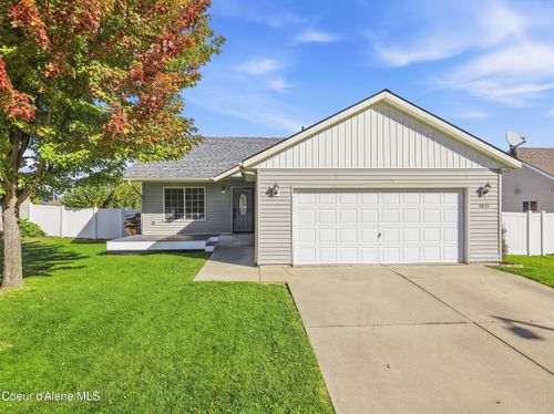 3831 W Linneatus Dr, Coeur D Alene, ID, 83815-5103 | Card Image