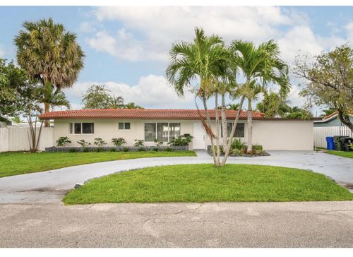 1740 Ne 64th St, Fort Lauderdale, FL, 33334-5132 | Card Image