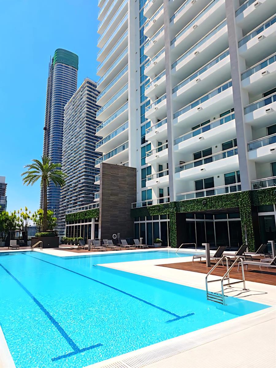 Residential Lease in Miami 3