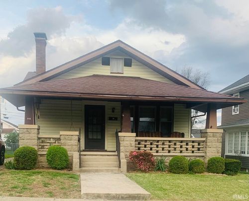 713 Se 1st St, Washington, IN, 47501-4005 | Card Image