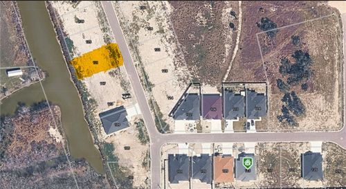 121 Heritage Park Drive, Rockport, TX, 78382 | Card Image