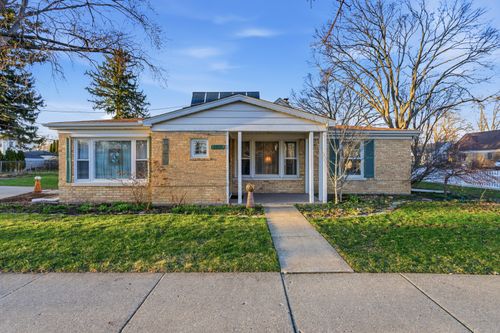 1010 W Elm St, Arlington Heights, IL, 60004-5216 | Card Image