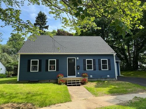 24 Bennington Ct, Burlington, VT, 05408-1102 | Card Image