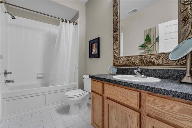 14222 Moravian Manor Cir, Condo with 2 bedrooms, 2 bathrooms and null parking in Sterling Heights MI | Image 18