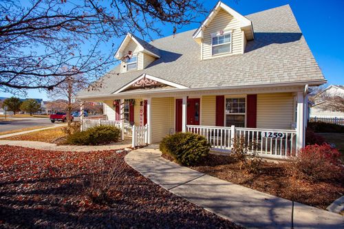 1259 Windsor Park Dr, Fruita, CO, 81521-8306 | Card Image