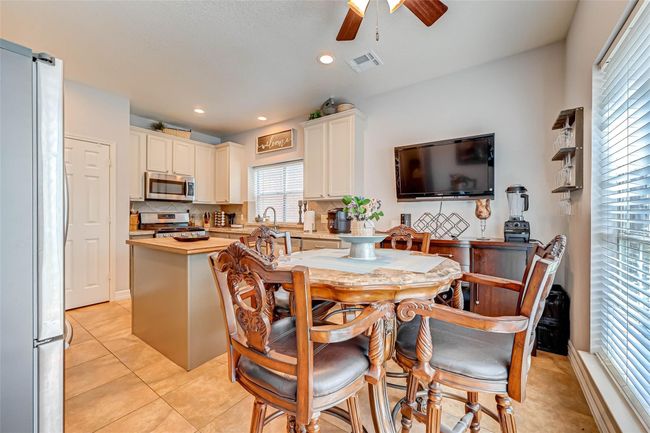 Kitchen/breakfast. | Image 23