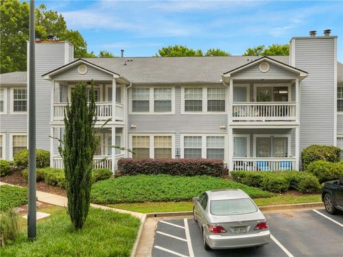 1361 Keys Crossing Dr Ne, Brookhaven, GA, 30319-4091 | Card Image