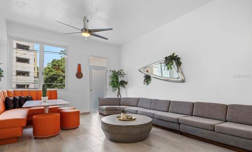 2b-250 Calle Del Parque, San Juan, PR, 00912-3231 | Card Image