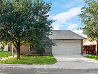 9919 Fortune Ridge Dr, House other with 3 bedrooms, 2 bathrooms and null parking in Converse TX | Image 2