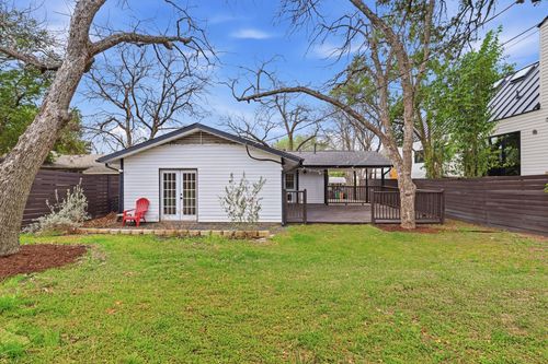 2905 Brinwood Ave, Austin, TX, 78704-6313 | Card Image