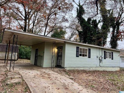 252 Meadowdale Ave, Center Point, AL, 35215-7625 | Card Image