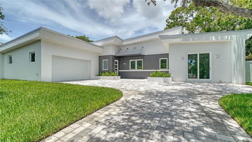 2231 Wood St, SARASOTA, FL, 34237-8017 | Card Image