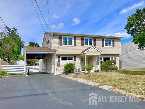 15 Andover Rd, Old Bridge, NJ, 08857-1664 | Card Image