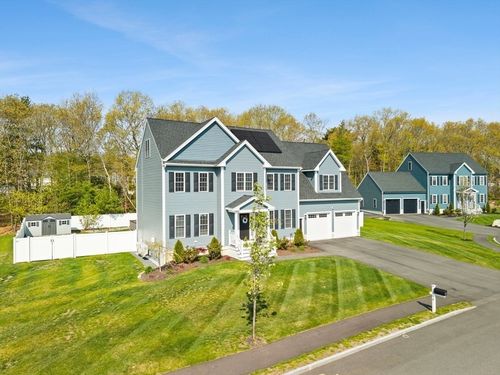 194 Cypress Dr, Brockton, MA, 02301-2971 | Card Image