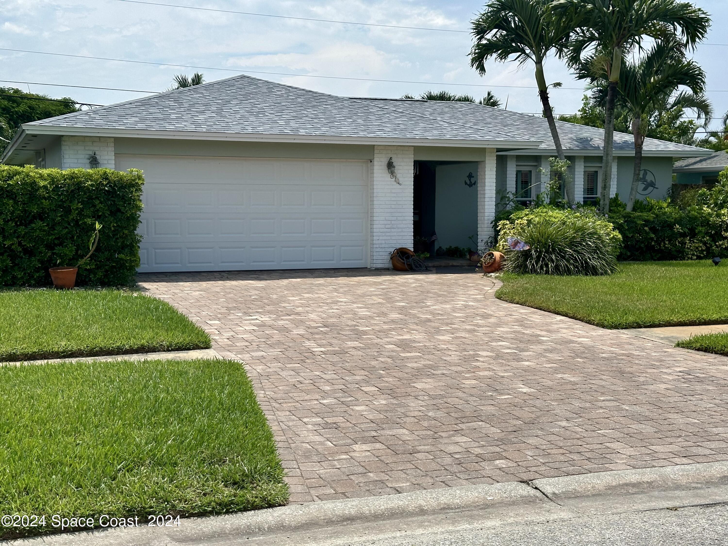 Grant Ave, Satellite Beach, FL 32937