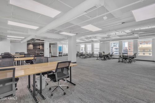 600b-112 N Central Avenue, Phoenix, AZ, 85004 | Card Image