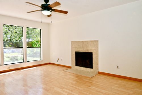 b-13356 Water Oak Lane, Austin, TX, 78729 | Card Image