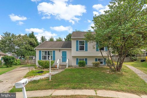 7535 Knoll Acres Rd, HANOVER, MD, 21076-1540 | Card Image