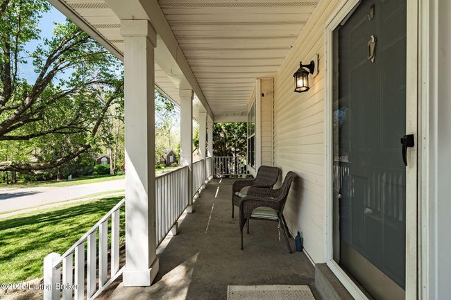10707 Hickory Cove Ct, House other with 3 bedrooms, 4 bathrooms and null parking in Louisville KY | Image 5