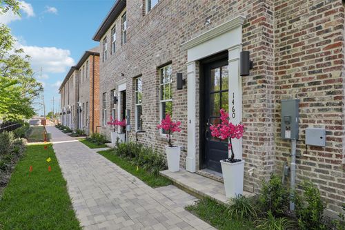 1476 N Ave, Plano, TX, 75074-8733 | Card Image