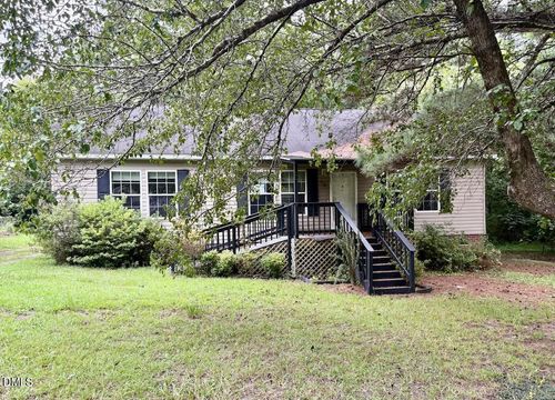 55 Lockhart Ln, Lillington, NC, 27546-8085 | Card Image