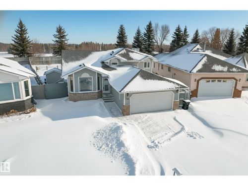 116 Highland Way, Sherwood Park, AB, T8A5M6 | Card Image