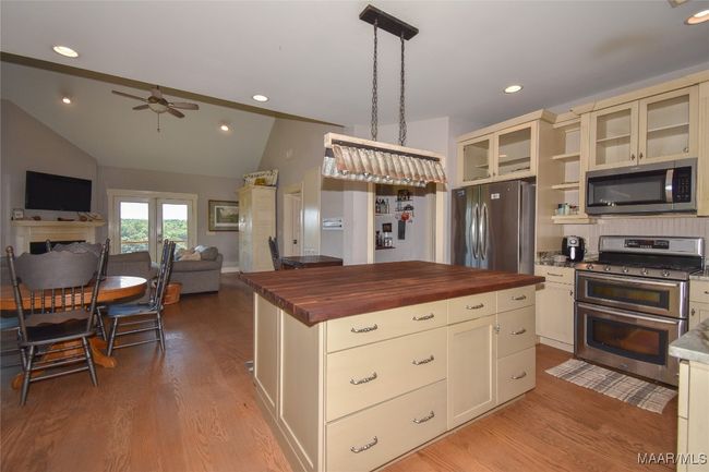 1086 Riverknolle Rd, House other with 3 bedrooms, 2 bathrooms and null parking in Tallassee AL | Image 20