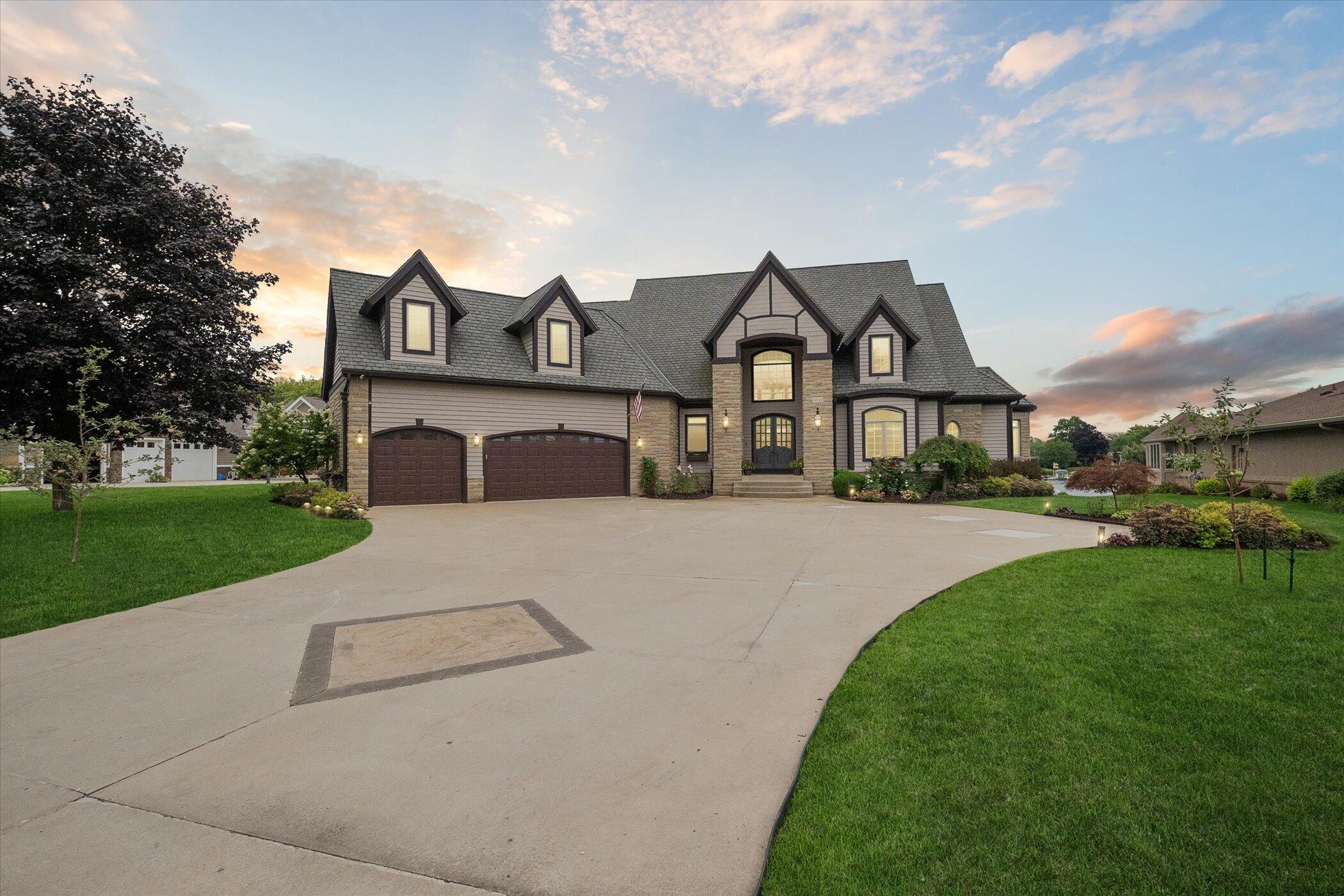 Residential in Fenton Charter Township 2