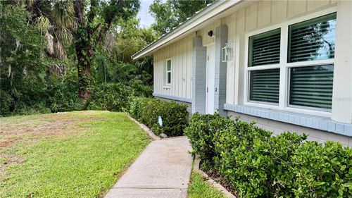 641 Hancock Ave, SARASOTA, FL, 34232-6708 | Card Image
