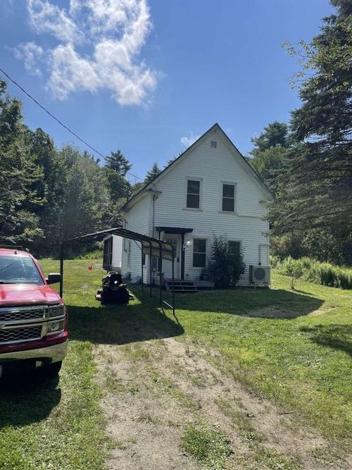 97 Old Wakefield Rd, Milton, NH, 03851-4915 | Card Image