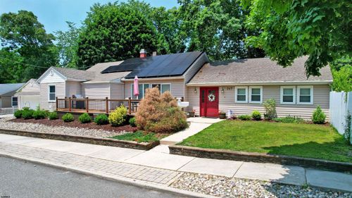 267 W Wyoming Ave, Absecon, NJ, 08201-2005 | Card Image
