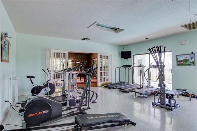 5 - 1172 Breezy Way, Condo with 2 bedrooms, 2 bathrooms and null parking in Sebastian FL | Image 32