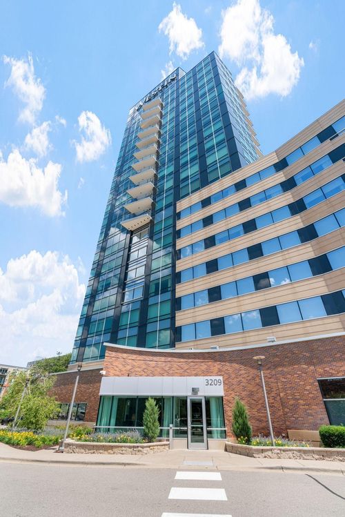 unit-1108-3209 Galleria, Edina, MN, 55435-2550 | Card Image