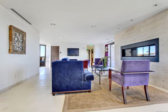 Penthouse Lounge | Image 28
