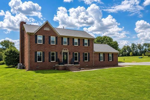 364 Northland Dr, Paris, KY, 40361-9105 | Card Image