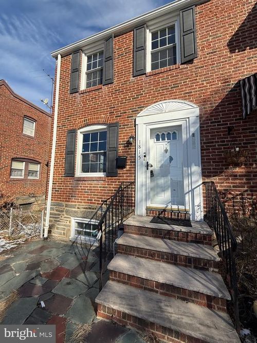 1815 Maple St, WILMINGTON, DE, 19805-3842 | Card Image